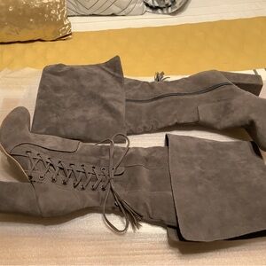 Stylish Grey Over-the-Knee Boots